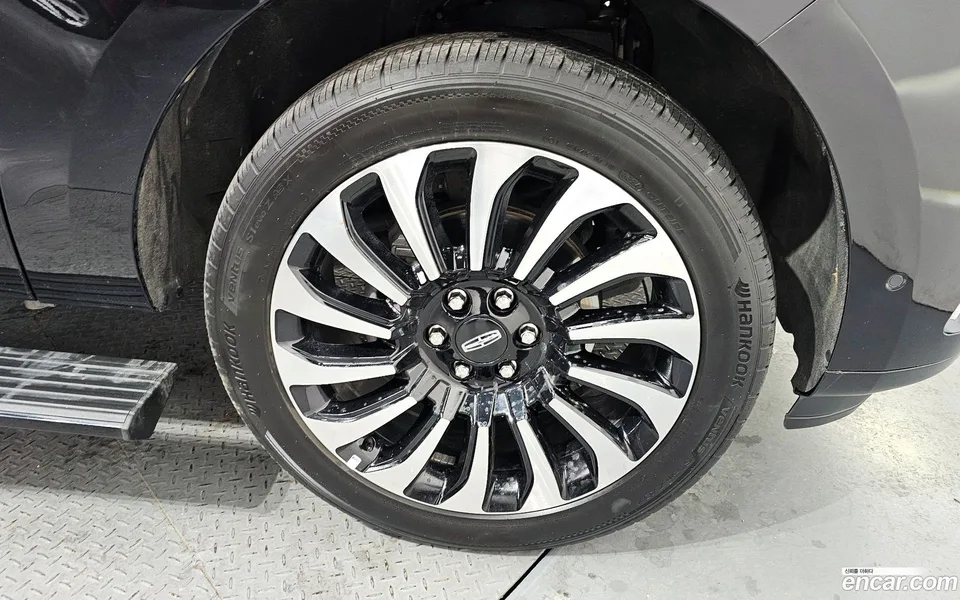 Lincoln Navigator 3.5L 2023 — миниатюра 5