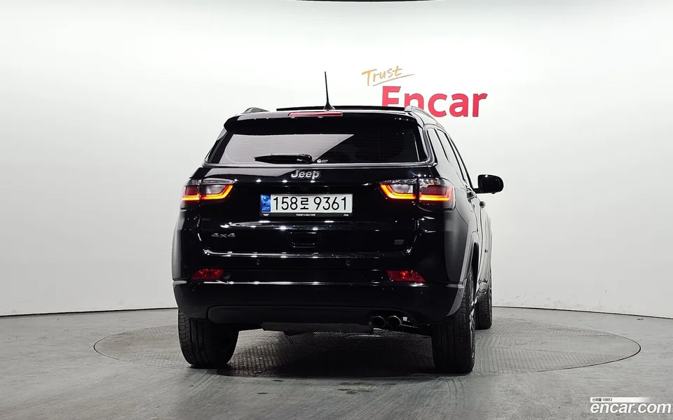 Jeep Compass S2.4 AWD 2022 — миниатюра 4