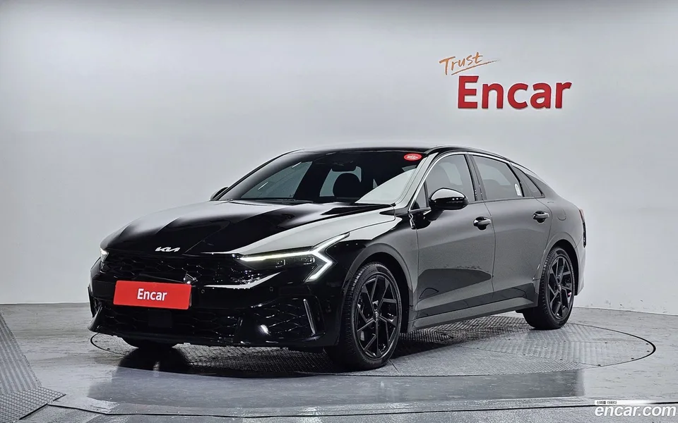 Kia K5 Hybrid 2024 — фото 1, купить с доставкой в Москву