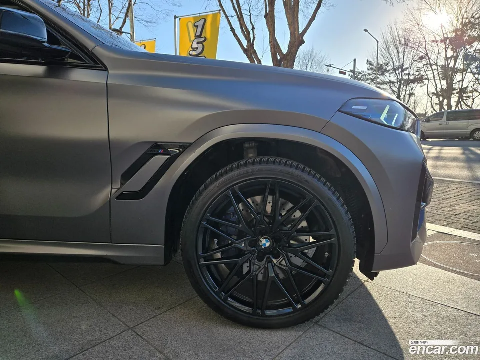 BMW X6 M 4.4 2024 — thumbnail 5