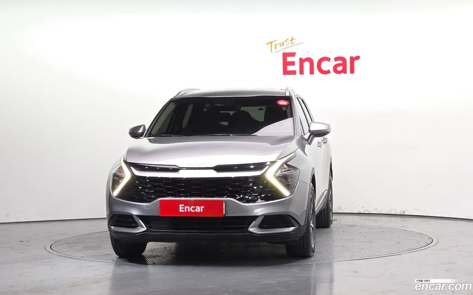 Kia Sportage Hybrid 4WD 2023 — миниатюра 3