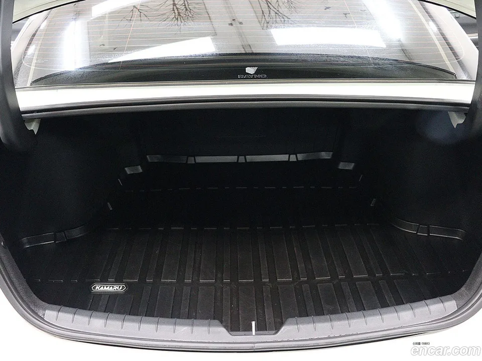 Kia K5 Hybrid 2023 — миниатюра 2