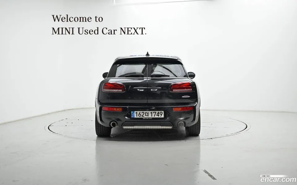 MINI Cooper S Clubman JCW 2023 — миниатюра 4