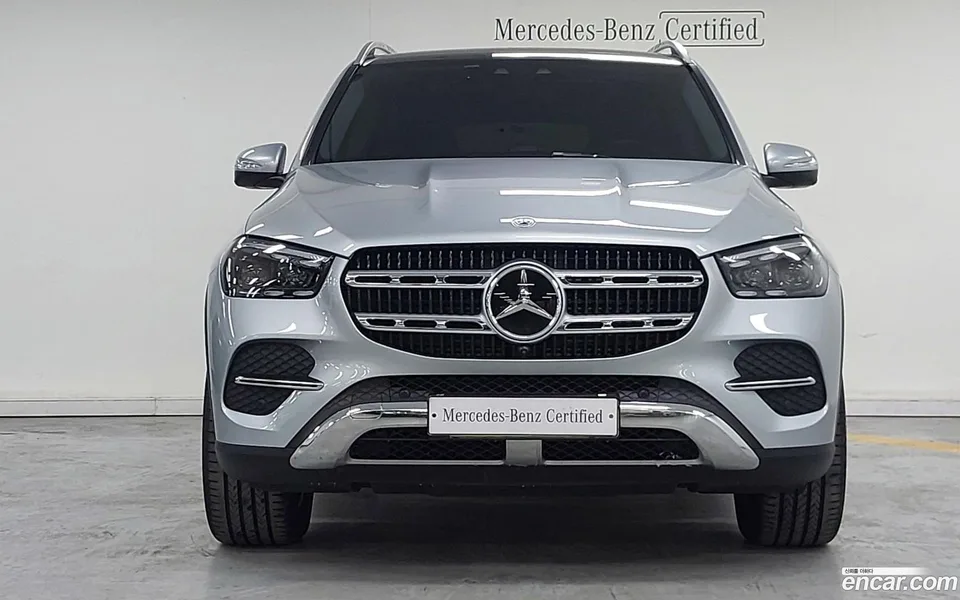 Mercedes-Benz GLE-Class GLE300d 4MATIC 2025 — миниатюра 3