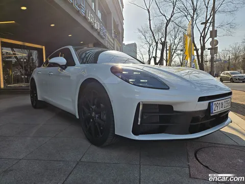Porsche Panamera (976) 2024 купить в Москве