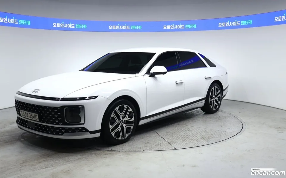 Hyundai Grandeur 3.5 2WD 2023 — фото 1, купить с доставкой в Москву