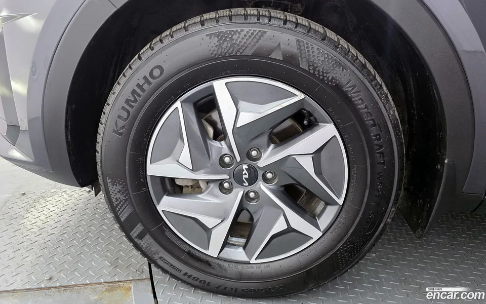 Kia Sorento HEV 1.6 4WD 2022 — миниатюра 2
