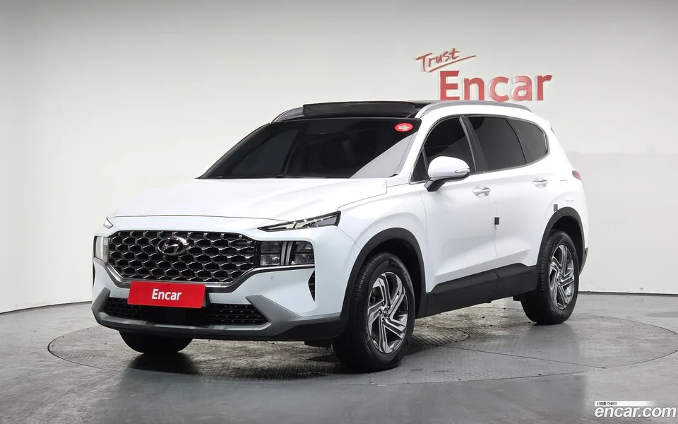 Hyundai SantaFe 2.2 2WD 2022 — фото 1, купить с доставкой в Москву