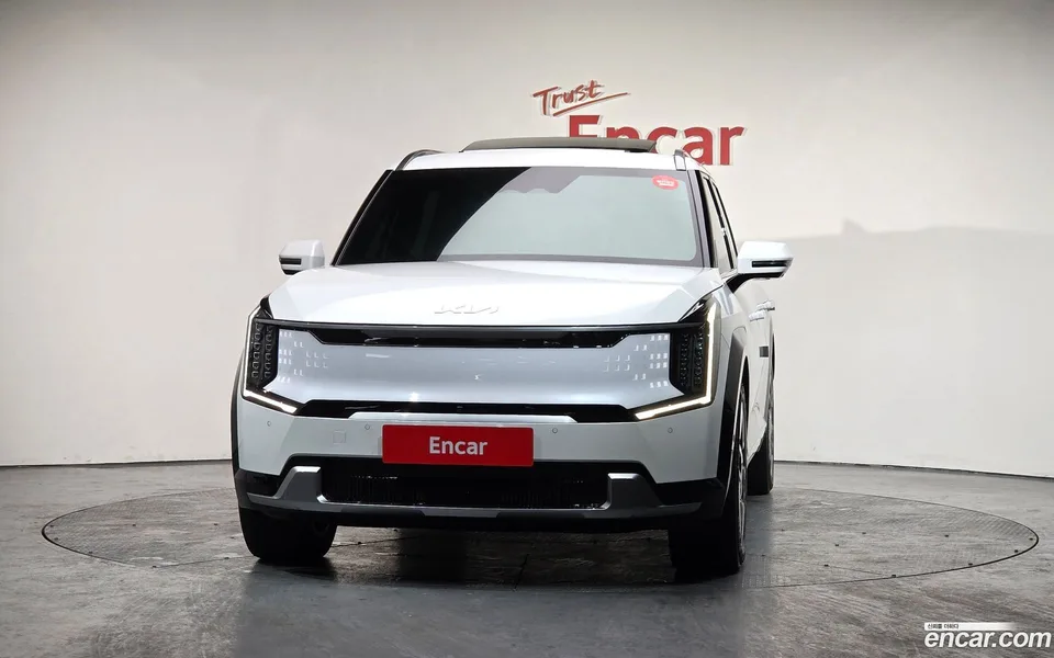 Kia EV9 4WD 2023 — миниатюра 3