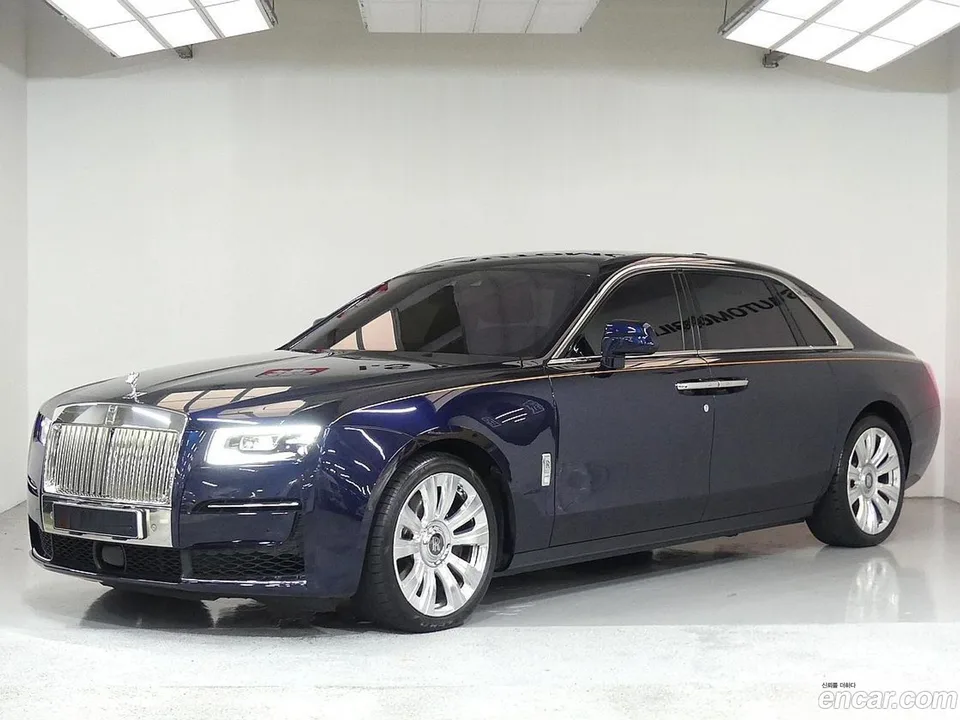 Rolls-Royce Ghost 6.7 EWB V12 2022 — фото 1, купить с доставкой в Москву