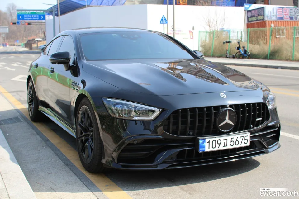 Mercedes-Benz AMG GT 4 43 4MATIC+ 2023 — миниатюра 3