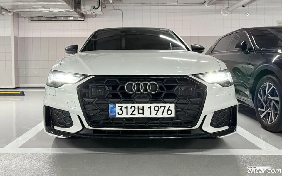 Audi A6 45 TFSI 2025 — фото 1, купить с доставкой в Москву