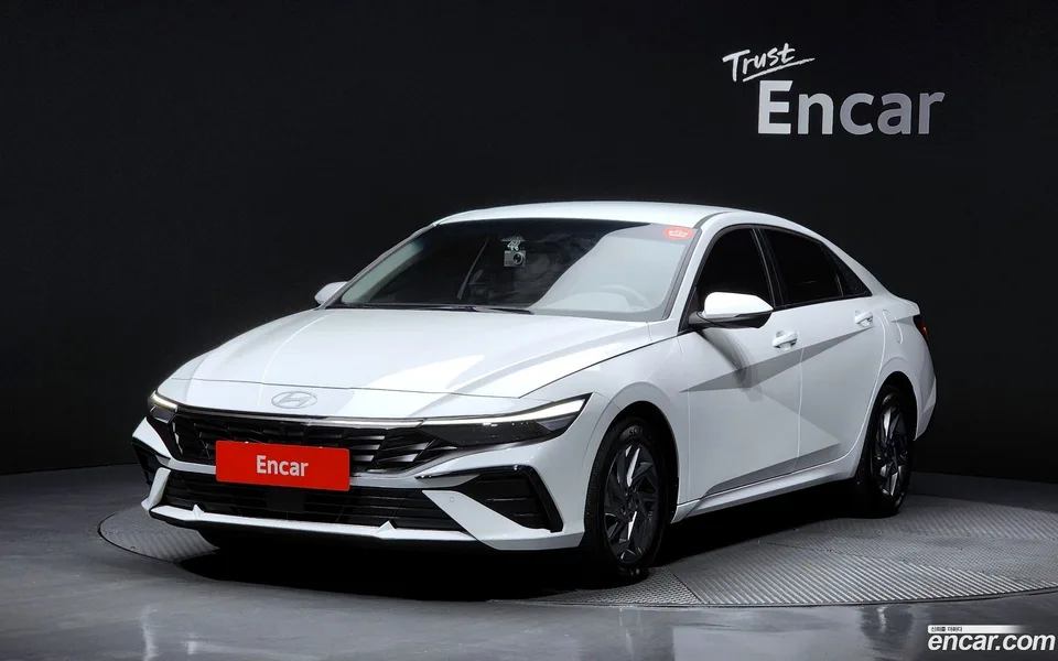 Hyundai Avante CN7 1.6 2025 — фото 1, купить с доставкой в Москву