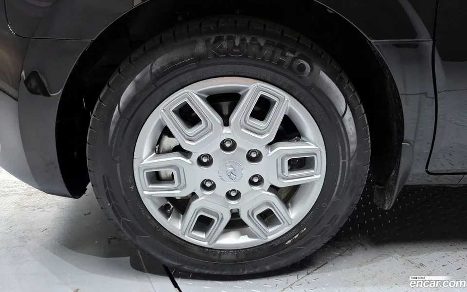 Hyundai Staria 9 2022 — миниатюра 5