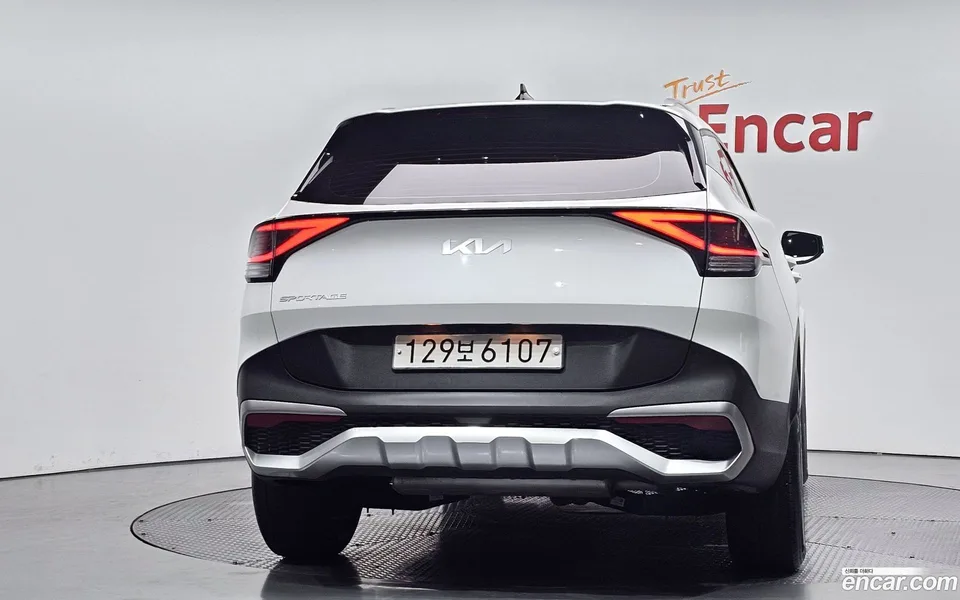 Kia Sportage 1.6 2WD 2022 — миниатюра 4