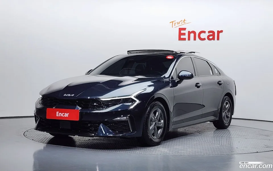 Kia K5 2.0 LPi() 2024 — фото 1, купить с доставкой в Москву