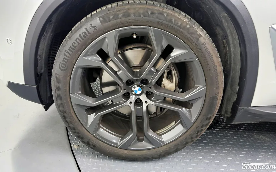 BMW X5 xDrive 40i xLine 2024 — thumbnail 5