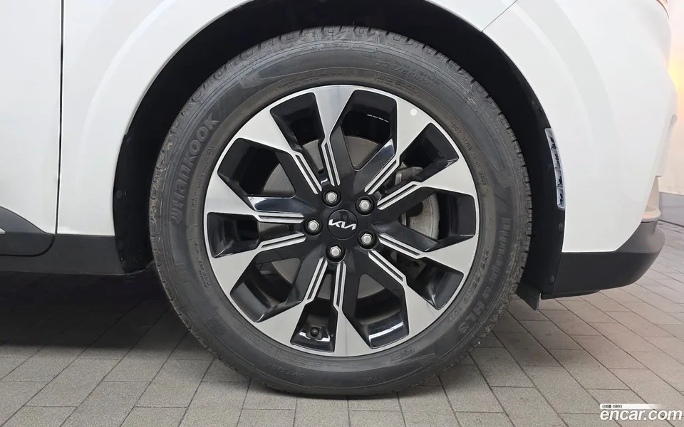 Kia Carnival 9 2022 — миниатюра 2