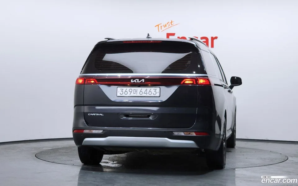 Kia Carnival 9 2022 — миниатюра 4