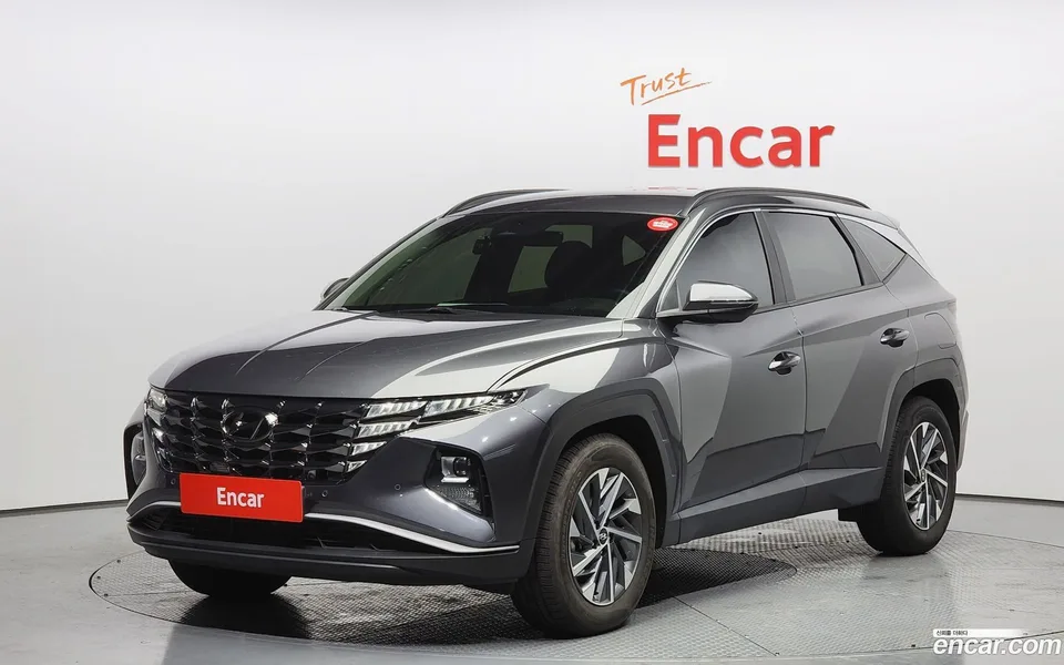 Hyundai Tucson 2.0 2WD 2022 — фото 1, купить с доставкой в Москву