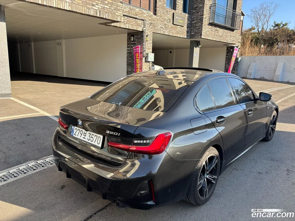 BMW 3 Series 320i M 2024 — миниатюра 4