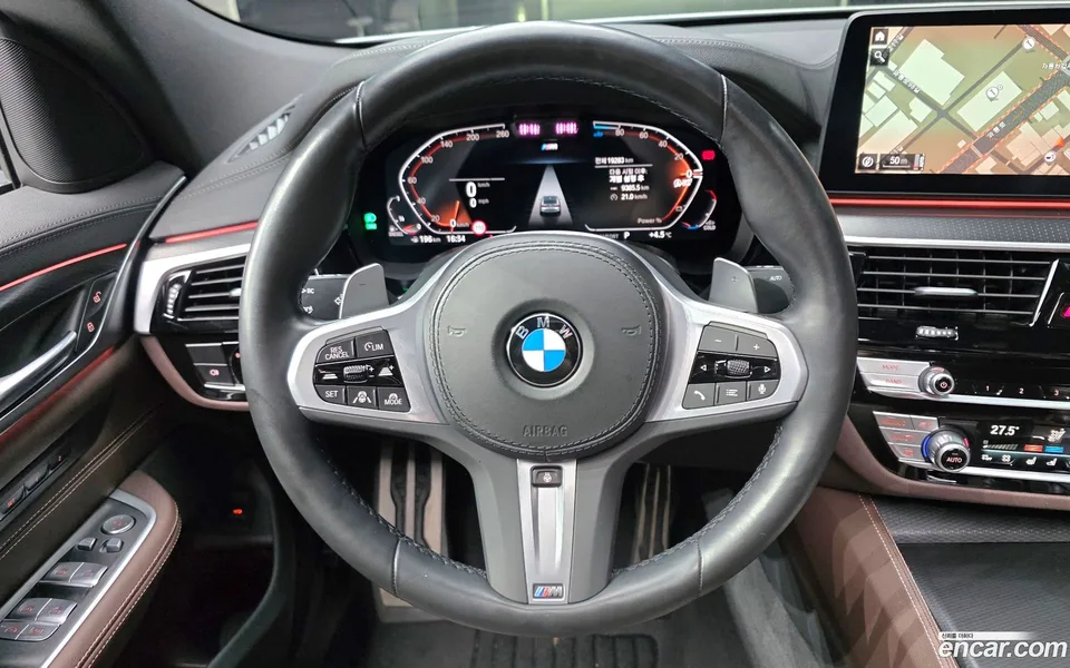 BMW 6 Series GT 620d M 2023 — миниатюра 5