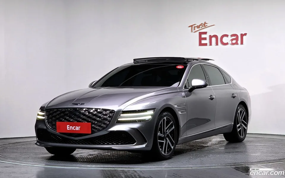Genesis G80 2.5 2WD 2024 — фото 1, купить с доставкой в Москву