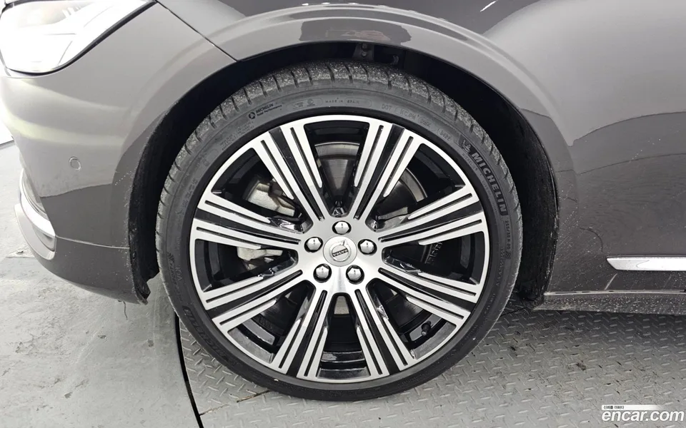 Volvo S90 B6 AWD 2022 — миниатюра 2