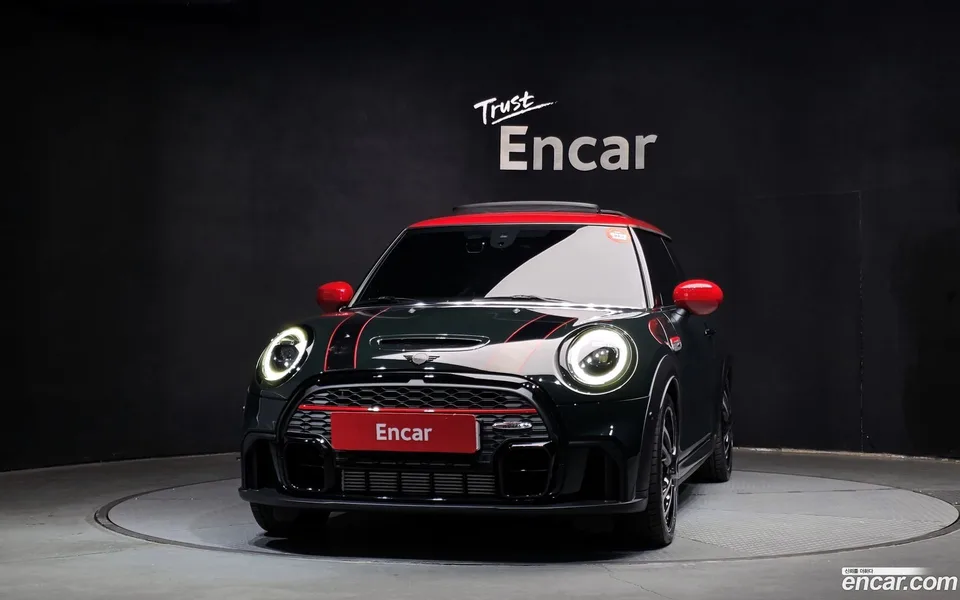 MINI Cooper S JCW 2022 — миниатюра 3