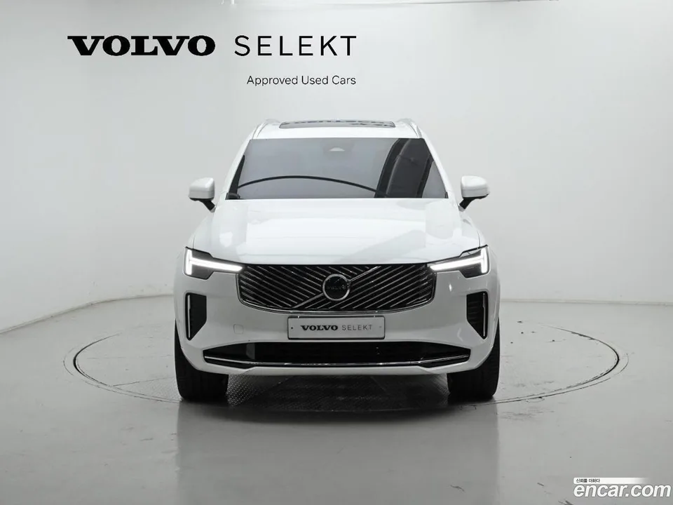Volvo XC90 B6 2025 — миниатюра 3
