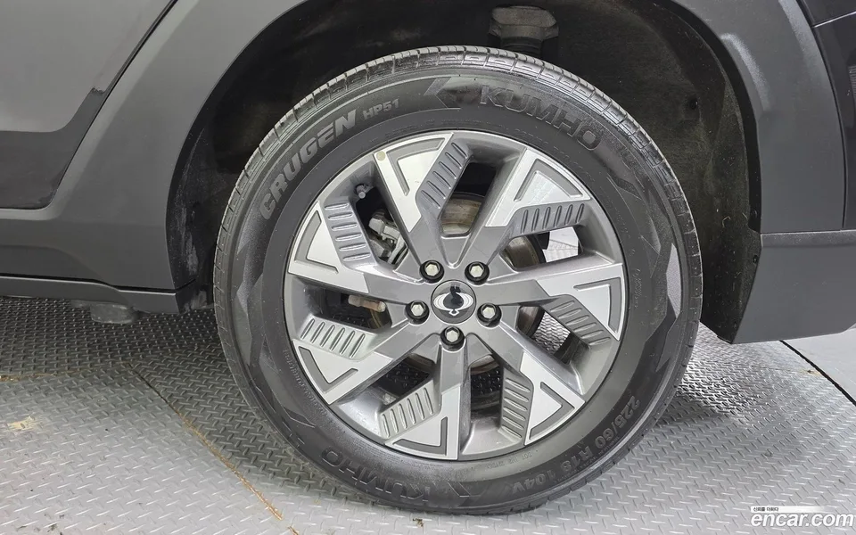 KG Mobility Torres EVX E7 2023 — миниатюра 2