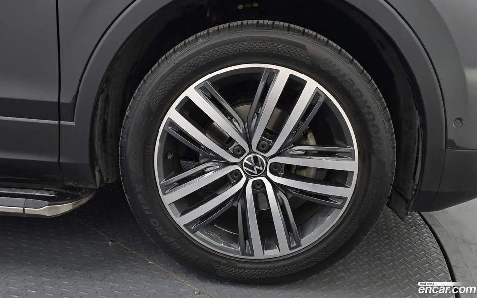 Volkswagen Tiguan 2.0 TDI 4 2022 — миниатюра 2