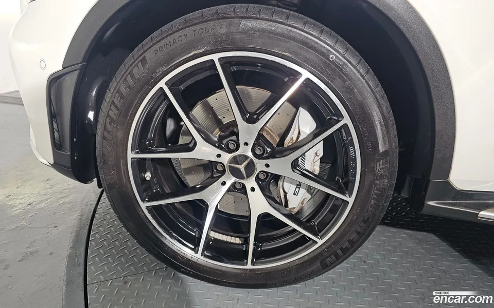 Mercedes-Benz GLC-Class AMG GLC43 4MATIC 2023 — миниатюра 2