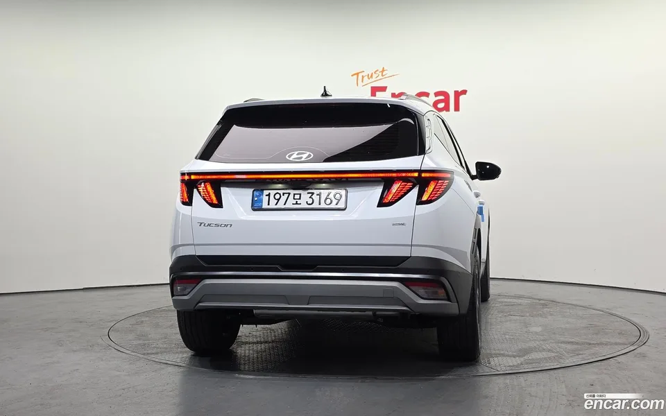 Hyundai Tucson NX4 1.6 4WD 2025 — миниатюра 4