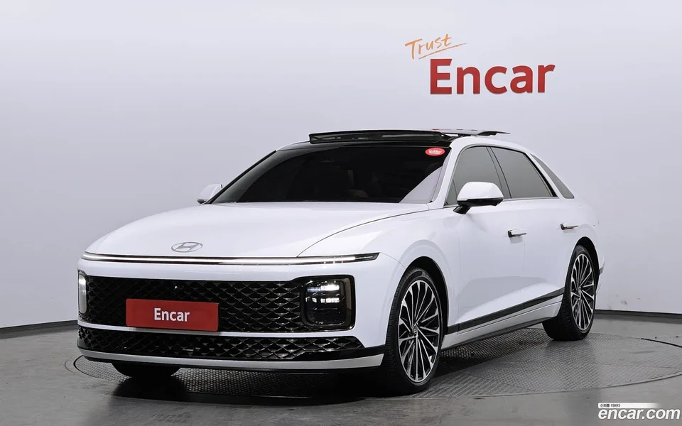 Hyundai Grandeur 2.5 2WD 2023 — фото 1, купить с доставкой в Москву