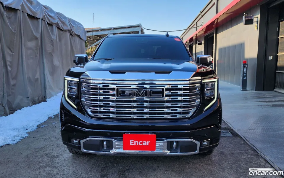 GMC Sierra -X 2023 — миниатюра 3