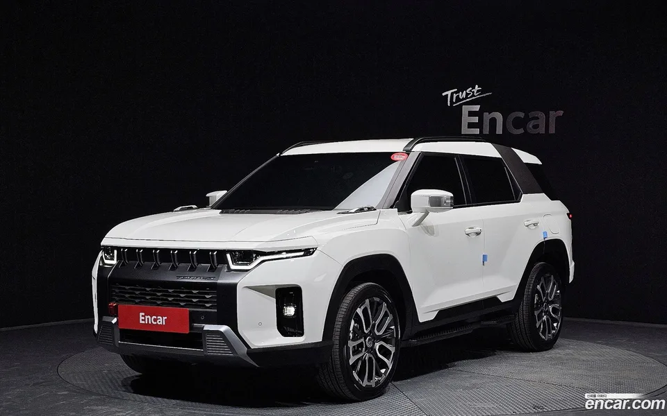 KG Mobility Torres 1.5 2WD 2022 — фото 1, купить с доставкой в Москву