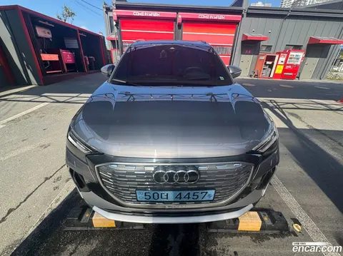 Audi Q4 e-tron 2025 buy in Moscow
