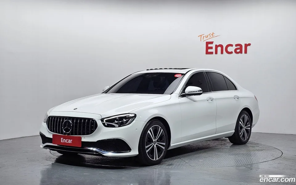 Mercedes-Benz E-Class E250 2022 — фото 1, купить с доставкой в Москву