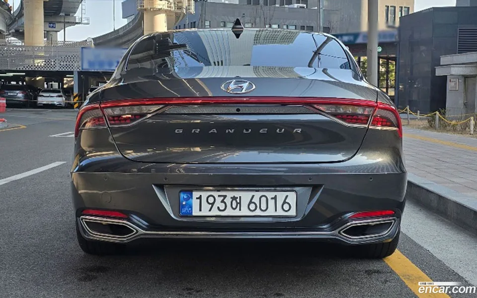 Hyundai Grandeur IG 2.5 2022 — thumbnail 4