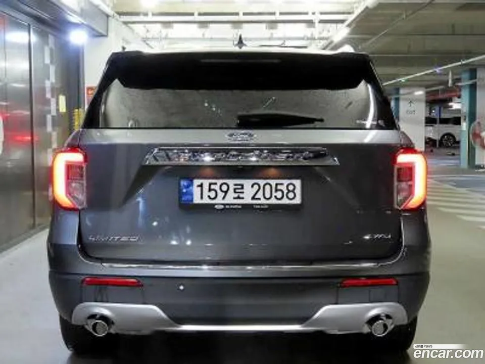 Ford Explorer 2.3 4WD 2023 — миниатюра 5