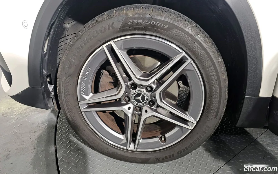 Mercedes-Benz GLA-Class GLA250 4MATIC 2022 — миниатюра 5