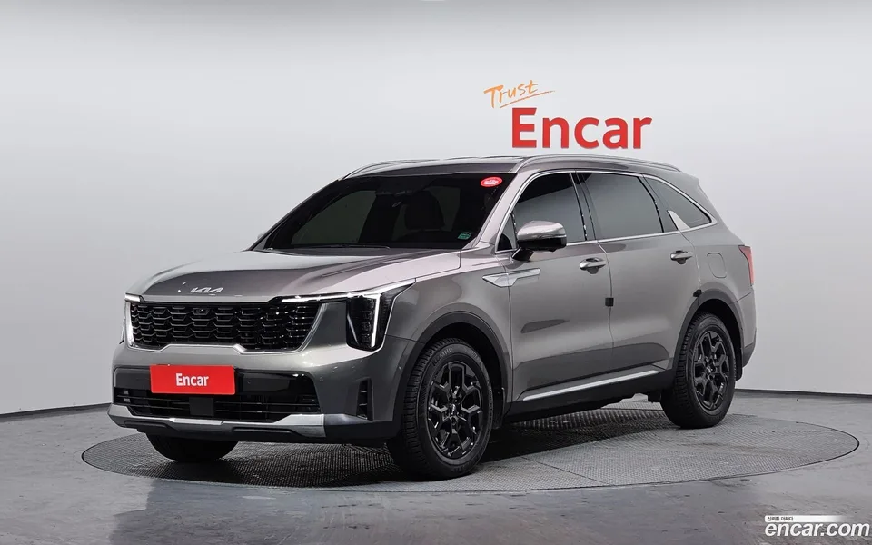 Kia Sorento HEV 1.6 2WD 2023 — фото 1, купить с доставкой в Москву