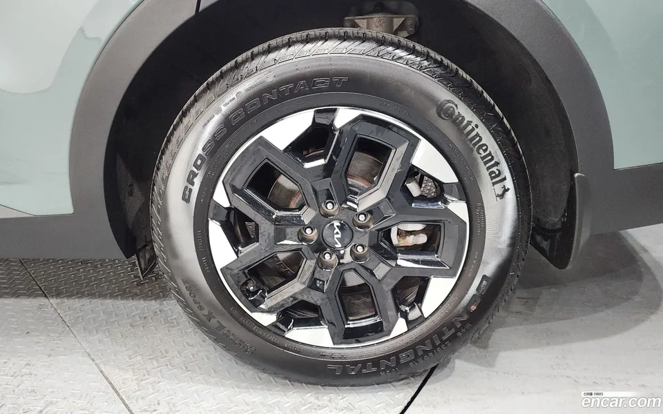 Kia Sorento 2.5T 2WD 2024 — миниатюра 2