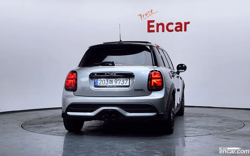 MINI Cooper S 5 2024 — миниатюра 4