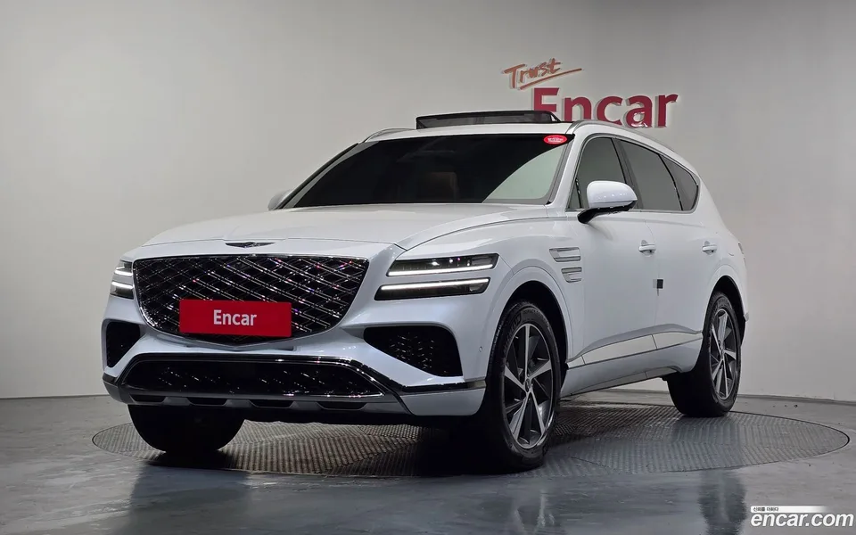 Genesis GV80 2.5T AWD 2025 — фото 1, купить с доставкой в Москву