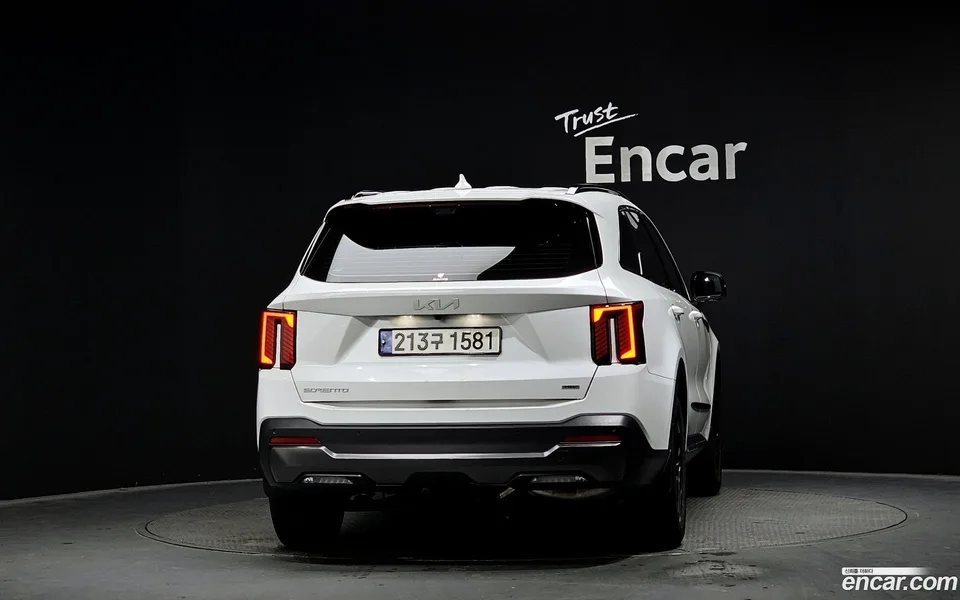 Kia Sorento HEV 1.6 2WD 2024 — миниатюра 4
