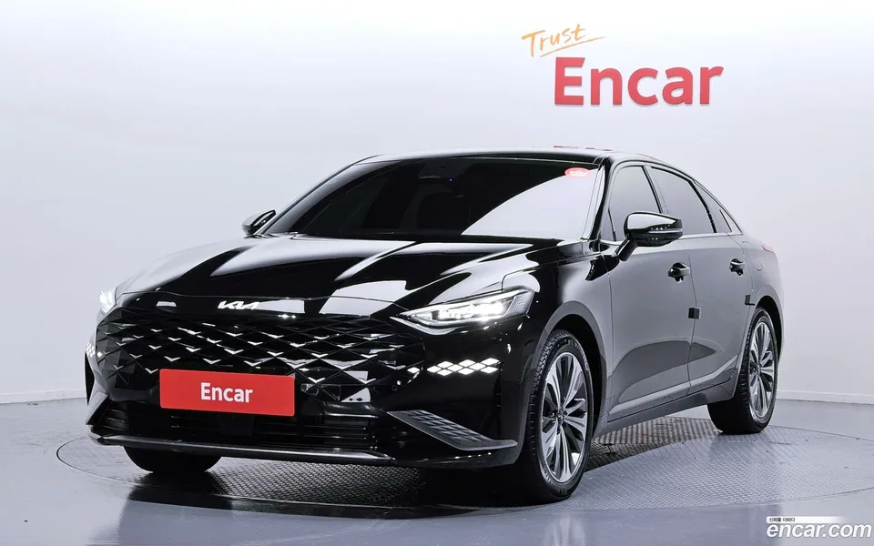 Kia K8 Hybrid 2023 — фото 1, купить с доставкой в Москву
