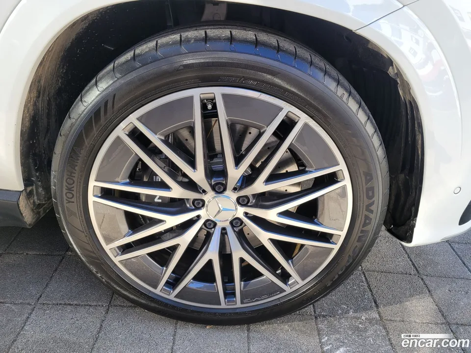 Mercedes-Benz GLE-Class AMG GLE53 4MATIC+ 2024 — миниатюра 2