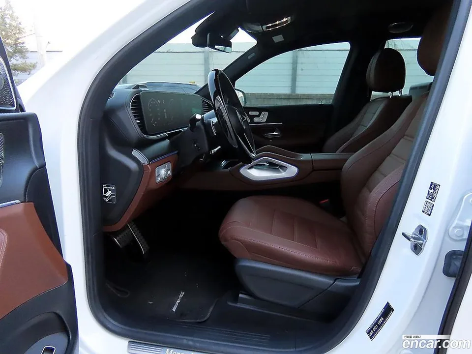 Mercedes-Benz GLS-Class GLS580 4MATIC 2024 — миниатюра 2